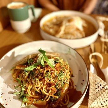 Escape 360 - Spicy basil spaghetti - Cafes Near Me - McKinney, Texas