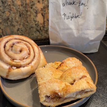 House of Bread - Picked up some treats for my neighbor- they had to receive my Amazon shed- lol.. - Bakeries Near Me - Reno, Nevada House of Bread - Picked up some treats for my neighbor- they had to receive my Amazon shed- lol.. - Bakeries Near Me - Reno, Nevada
