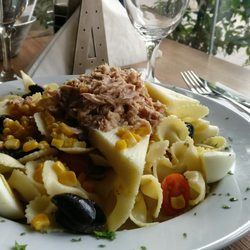 Azafran - "Ensalada" de atún.