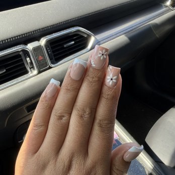 Mio Nail Salon - Nails to complement my navy blue dress at a friend's wedding. - Nail Salons Near Me - Roseville, California Mio Nail Salon - Nails to complement my navy blue dress at a friend's wedding. - Nail Salons Near Me - Roseville, California