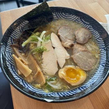 Itadaki Ramen Restaurant - Sapporo Gara Broth Ramen - Ramen Near Me - Arlington, Texas