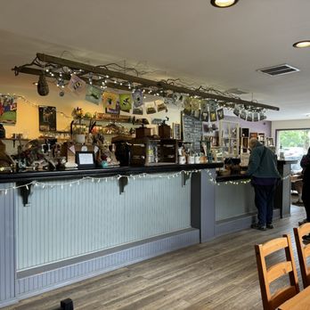 Driftwood Coffee - Coffee & Tea Near Me - Portland, Oregon