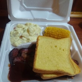 Union Creek Chuck Wagon BBQ - Brisket plate lunch - Barbeque Near Me - Prospect, Oregon Union Creek Chuck Wagon BBQ - Brisket plate lunch - Barbeque Near Me - Prospect, Oregon