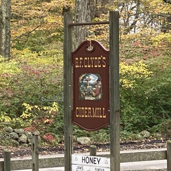 B.F. Clyde's Cider Mill - The sign out front - Cideries Near Me - Mystic, Connecticut