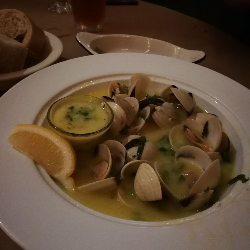 Eureka Sea Grill - Steamer clam - Seafood Near Me - Eureka, California