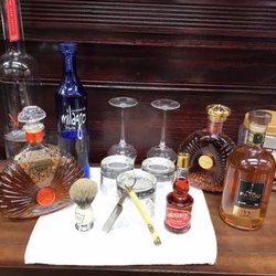 The Mens Lounge Barbershop & Spa - Open bar only @ The Mens Lounge Barbershop & Spa!!!
