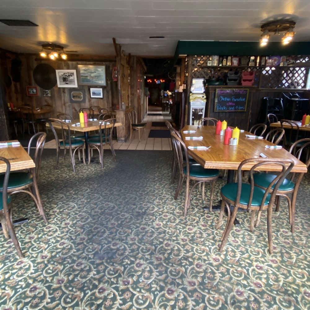 Lardo Grill & Saloon - Bars Near Me - McCall, Idaho