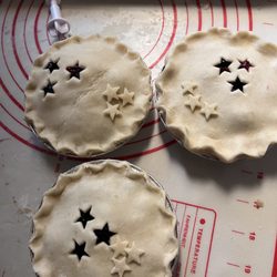 Yiya’s Pie House - Mini mixed berry pies