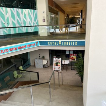 Royal Lobster - Entrance from Royal Hawaiian Avenue - Seafood Near Me - Honolulu, Hawaii Royal Lobster - Entrance from Royal Hawaiian Avenue - Seafood Near Me - Honolulu, Hawaii