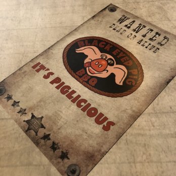 Black Eyed Pig BBQ - Cute table decor... - Barbeque Near Me - Naples, Florida