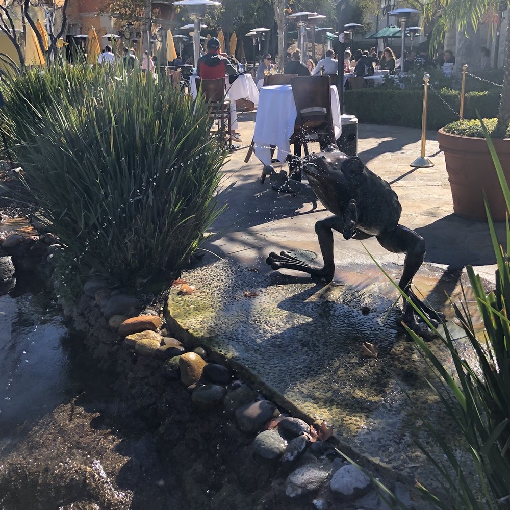 The Commons At Calabasas - Shopping Centers Near Me - Calabasas, California