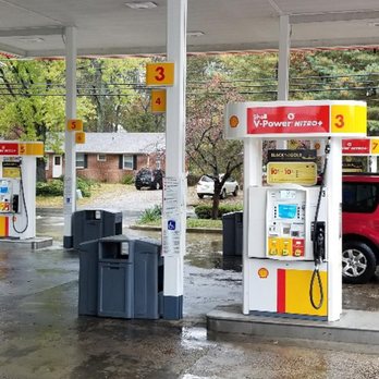 Shell - Grab gasoline at Shell located at400 North Queen Street, Littlestown, PA! - Gas Stations Near Me - Littlestown, Pennsylvania