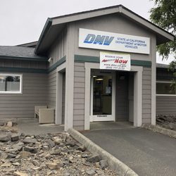 California Department Of Motor Vehicles - Front entrance