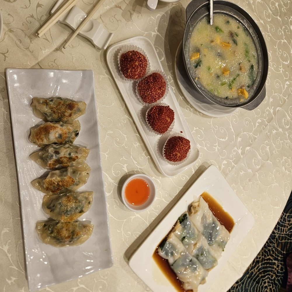 Ritzy Palace Chinese Cuisine - Chinese Near Me - Markham, Ontario Ritzy Palace Chinese Cuisine - Chinese Near Me - Markham, Ontario