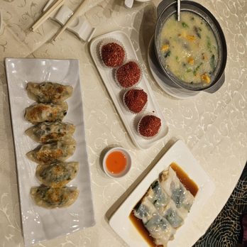 Ritzy Palace Chinese Cuisine - Chinese Near Me - Markham, Ontario Ritzy Palace Chinese Cuisine - Chinese Near Me - Markham, Ontario