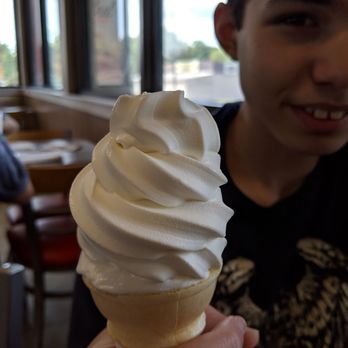 Burger King - Ice cream cone tasty and large - Burgers Near Me - Belleview, Florida