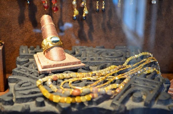 The Golden Eye by null