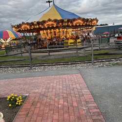 Huck Finn's Playland