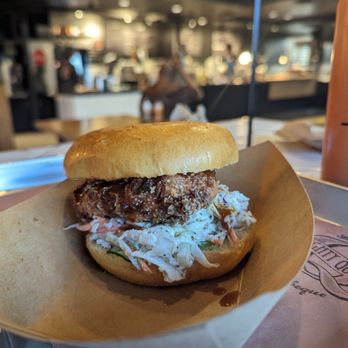 Mighty Quinn's Barbeque - Chicken sandwich - Barbeque Near Me - Tampa, Florida Mighty Quinn's Barbeque - Chicken sandwich - Barbeque Near Me - Tampa, Florida
