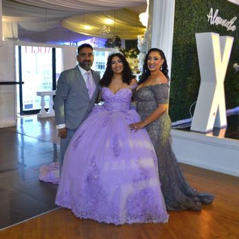 Prevue Formal And Bridal - Bridal Near Me - La Mesa, California