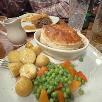 The Abbotsford - Steak ale and pie - Pubs Near Me - Edinburgh, EDH