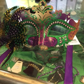 Neece Paper Company - Gorgeous Mardi Gras mask! - Party Supplies Near Me - Williamsport, Pennsylvania Neece Paper Company - Gorgeous Mardi Gras mask! - Party Supplies Near Me - Williamsport, Pennsylvania