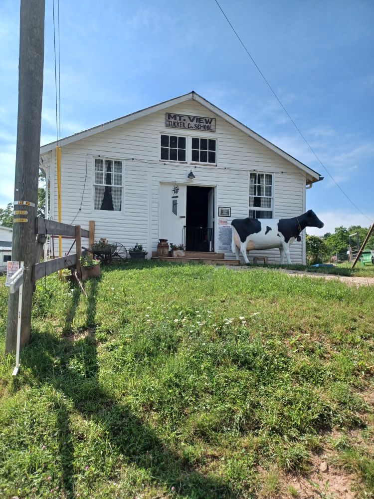 TRIPLE C FARM & SCHOOLHOUSE DISCOVERY CENTER 167 Sapling Ridge Rd, Hendricks, West Virginia