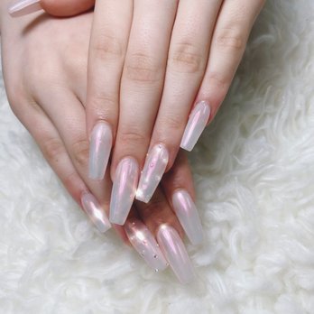 Molo's Nail - Done by louis - Nail Technicians Near Me - El Monte, California