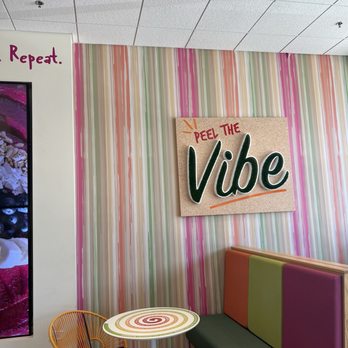 Jamba - Great vibe in here - Juice Bars & Smoothies Near Me - Missouri City, Texas