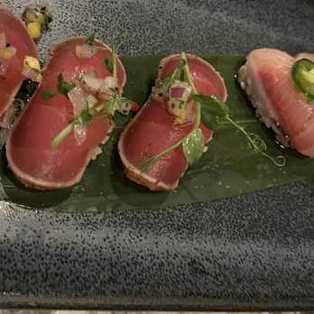 Nikai Sushi - Seared tuna (left) w/mango salsa KILLER! Hamachi Mariachi (right) also killer! - Sushi Bars Near Me - Islamorada, Florida