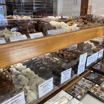 Hansel & Gretel Candy Kitchen - More choco. Nuts, almonds. Pecans walnuts etc. - Chocolatiers & Shops Near Me - Helen, Georgia Hansel & Gretel Candy Kitchen - More choco. Nuts, almonds. Pecans walnuts etc. - Chocolatiers & Shops Near Me - Helen, Georgia