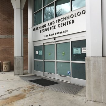 Grossmont College - Outside view of the Learning and Technology Resource Center - Colleges & Universities Near Me - El Cajon, California