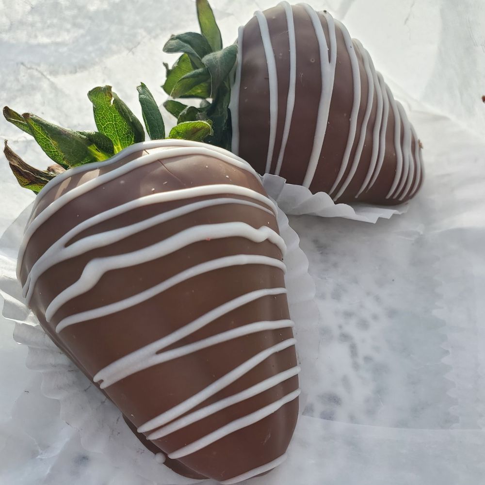 Dipped - Milk chocolate dipped strawberries - Chocolatiers & Shops Near Me - Emeryville, California Dipped - Milk chocolate dipped strawberries - Chocolatiers & Shops Near Me - Emeryville, California