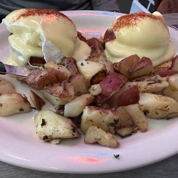 Millie's Cafe - Pasadena - Breakfast & Brunch Near Me - Pasadena, California