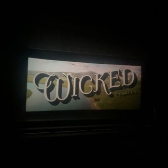 Odeon Cinemas - wicked - Cinema Near Me - Uxbridge, XGL