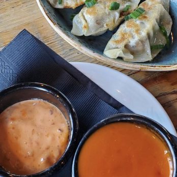 Queens Bully - Tandoori Momos - Gastropubs Near Me - Forest Hills, New York Queens Bully - Tandoori Momos - Gastropubs Near Me - Forest Hills, New York
