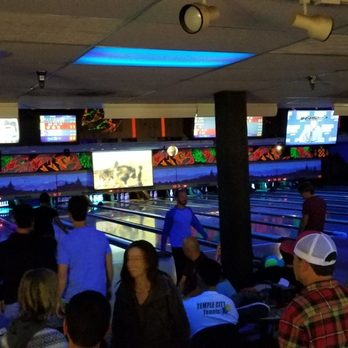 The Bowling Barn - Sports Bars Near Me - Big Bear Lake, California The Bowling Barn - Sports Bars Near Me - Big Bear Lake, California