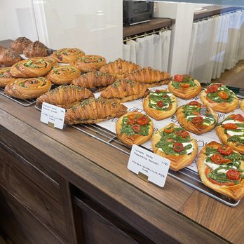 Arôme Bakery - Bakeries Near Me - London, XGL Arôme Bakery - Bakeries Near Me - London, XGL
