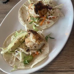Grille shrimp tacos