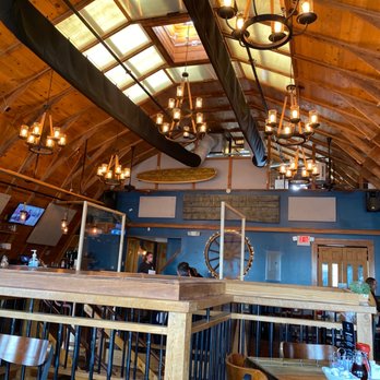 Barn 34 - Upstairs sitting - Bars Near Me - Ocean City, Maryland Barn 34 - Upstairs sitting - Bars Near Me - Ocean City, Maryland