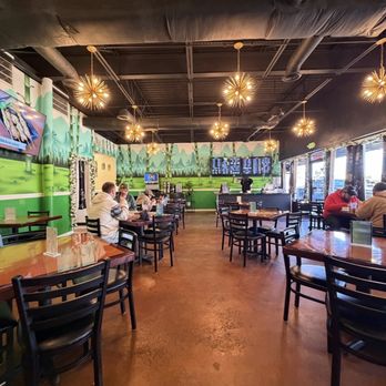 Thai Basil - Inside - Thai Near Me - Spartanburg, South Carolina Thai Basil - Inside - Thai Near Me - Spartanburg, South Carolina
