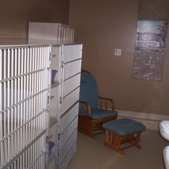 Eight Mile Ranch - Pet Sitting Near Me - Cañon City, Colorado Eight Mile Ranch - Pet Sitting Near Me - Cañon City, Colorado