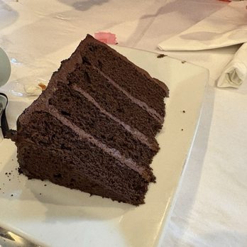 Porter & Luke's - Chocolate cake - Seafood Near Me - Metairie, Louisiana Porter & Luke's - Chocolate cake - Seafood Near Me - Metairie, Louisiana