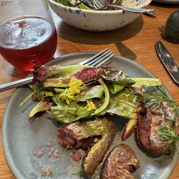 Tal Palo - Fresh and flavorful salad and famous coveted purple potatoes - Cafes Near Me - Los Altos, California