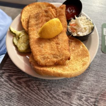 Inn On The Gulf - Famous Grouper Sandwich - Hotels Near Me - Hudson, Florida Inn On The Gulf - Famous Grouper Sandwich - Hotels Near Me - Hudson, Florida