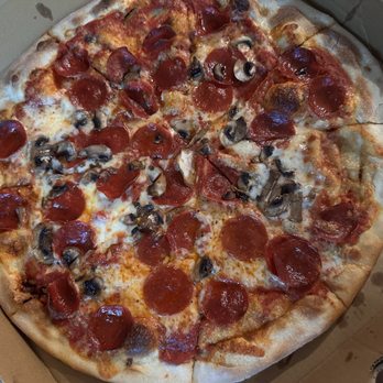Mony’s Pizzeria - Pepperoni and Mushrooms - Pizza Near Me - Houston, Texas Mony’s Pizzeria - Pepperoni and Mushrooms - Pizza Near Me - Houston, Texas
