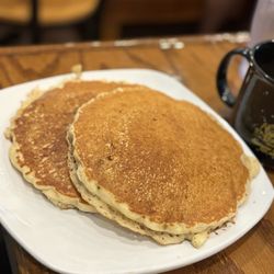 Beach Shanty Cafe - Delicious cakes