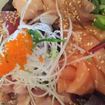 Senro Sushi - Spicy chirashi - Japanese Near Me - San Ramon, California