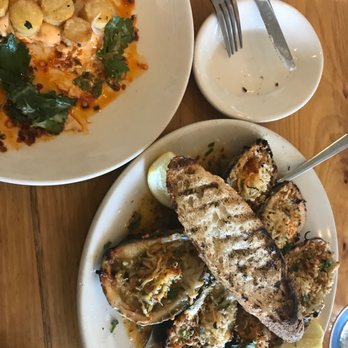 Perla's - Seafood Near Me - Austin, Texas