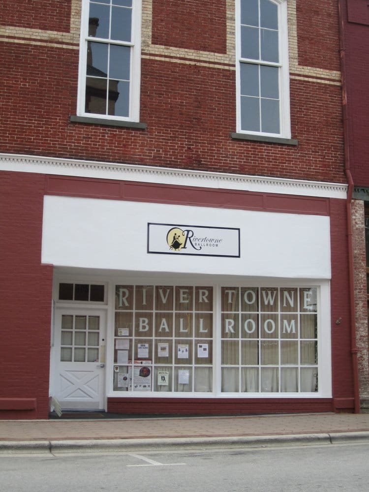 RIVERTOWNE BALLROOM Updated September 2024 305 Pollock St, New Bern, North Carolina